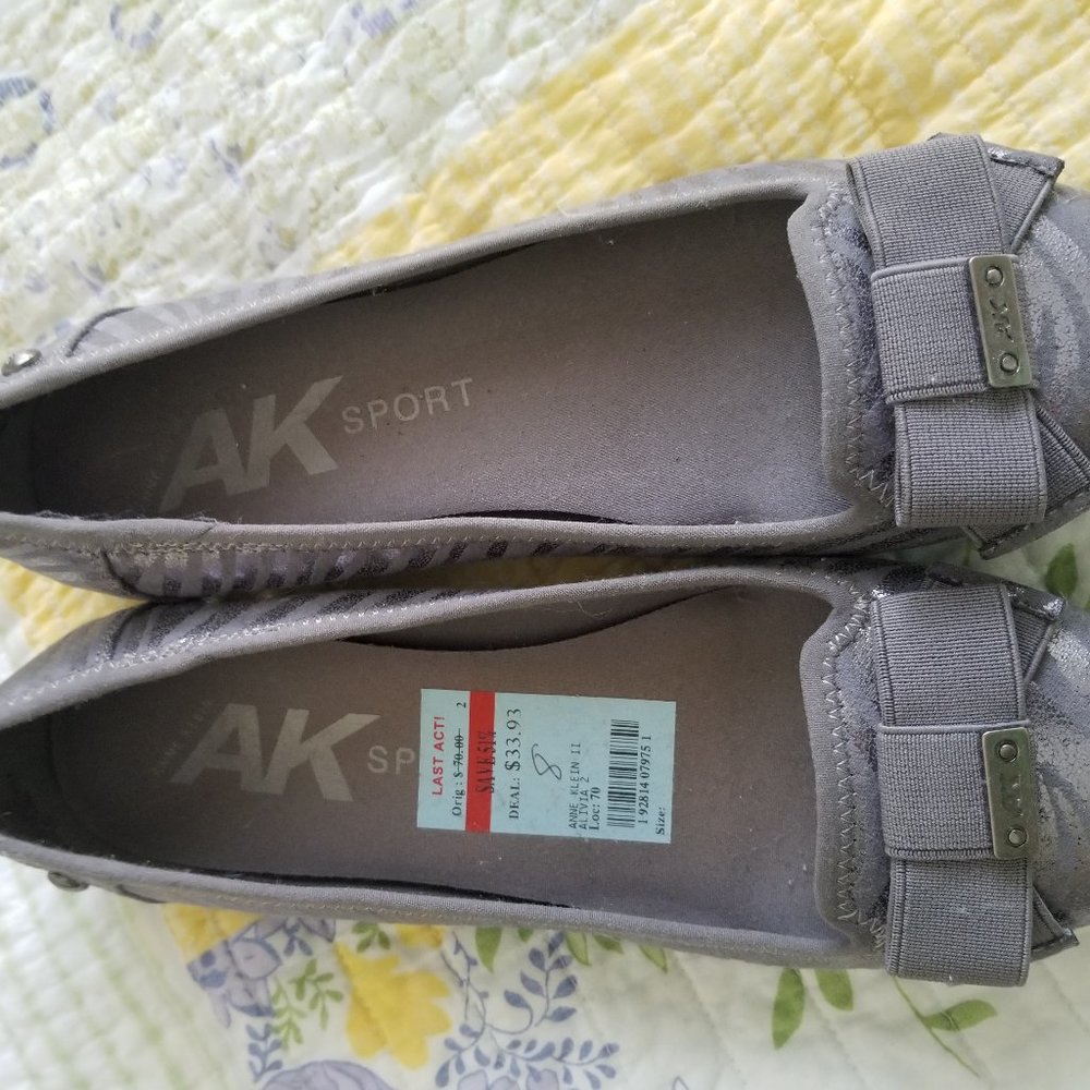 gray flats